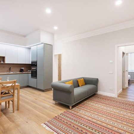 Easylife - Confortevola Dimora In Porta Venezia Milan Bagian luar foto